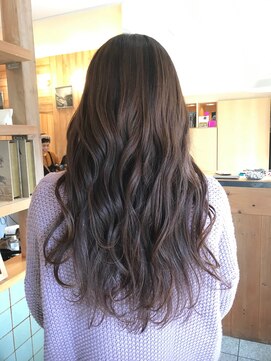 フリークスヘアー(FREAKS HAIR) ゆるふわロング