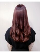 ビルギット(BIRGIT) 艶ピンク