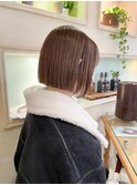 ミニボブ　ぱっつんボブ　ぷつっとボブ　ベージュ