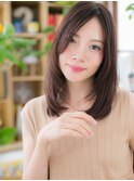 センターパートかきあげ前髪ミディアムウルフa志木30代40代50代