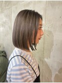グレージュ