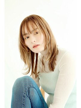 フレイムスヘアーアンドリラックス 西川口店 外ハネボブセクションカラーペールベージュグラデーションカラー