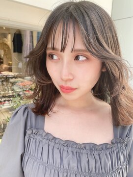 ノアズアーク 心斎橋(Noah's Ark) 顔周りしっかりレイヤースタイル♪