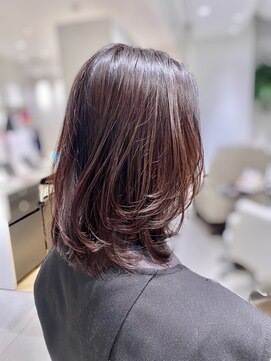 ステア ケース(stair case) 韓国　ミディアム　レイヤーカット