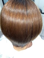 フク(FUKU)&nbsp;【梅雨時期の必需品】ツヤツヤストレートボブ