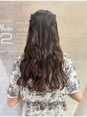 ねじりハーフアップ