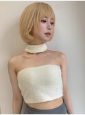 ハイトーン 顔周りカット ブリーチ 抜きっぱなしブロンド 艶髪