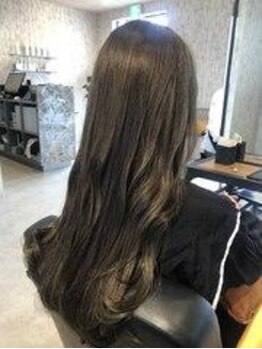 エミクレール 高崎店(EMI CLAIR)の写真/【高崎/井野】ひとりひとりの髪質やクセ、骨格を見極め、ライフスタイルに合わせたスタイルをご提案♪