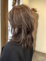 リベストバイジェービー 稲毛(li best. byjb)&nbsp;黒髪/クラゲヘアー/オリーブグレー/小顔/ココアベージュ［稲毛］