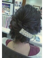 ヘアセットサロンエッジ(Edge)&nbsp;前下がりボブさんの結婚式お呼ばれアップ