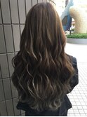 ナチュラルブラウン