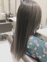 10711 となりの美容室&nbsp;【ハイライト】オリーブカラー