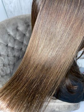 エスカーラ 表参道(THE ESCALA) 相田マンの髪質改善トリートメントリアルお客様!300