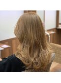 クセ毛風パーマハニーベージュ大人かわいいゆるふわスタイル
