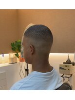 トワダ(towada)&nbsp;ボウズのスキンフェード