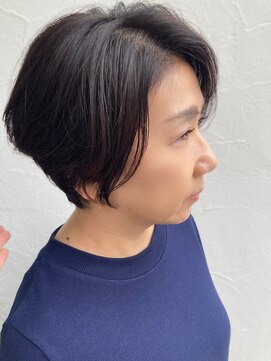 ヴァロ(Valo) 白髪染め/30代/40代/50代/ひし形ショートボブ