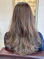 オンカラー(ON.COLOR)&nbsp;大人グラデーションハイライトベージュ