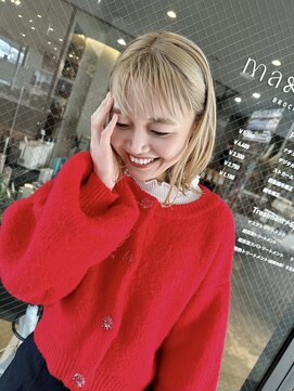 ブローチェ マカナ(BROCHE makana) シルキーベージュ