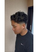 刈り上げスッキリリバースパーマ