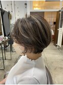 ショートボブ×ハイライト