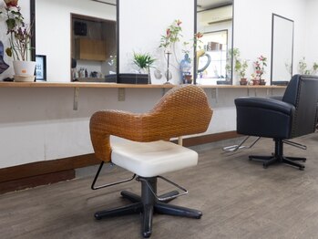 あっぷる美容室の写真/8000円以上のメニューご利用で髪質改善トリートメント無料☆