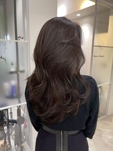 全体的なまとまりの悪さでお悩みの方への縮毛矯正*クシを通すだけでまとまる[銀座]