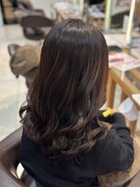 ロハスバイケンジ(LOHAS by KENJE)&nbsp;Aujuaトリートメントで叶うツヤ髪/小田急相模原