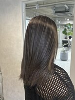 ラック(LUCK)&nbsp;グレージュハイライト/船橋/バレイヤージュ/似合わせカット