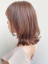 トゥーナ 表参道(tona)&nbsp;ミディアムレイヤー、外ハネボブ、グレージュ☆
