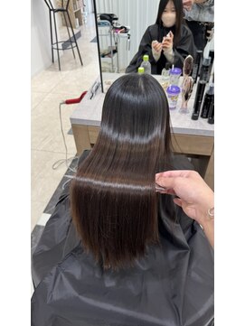 ガレリアエレガンテ 栄店(GALLARIA Elegante) 人生を変える最高級の艶サラ髪