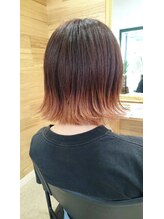 レガロ(REGARO) 切りっぱなしグラデーションボブ