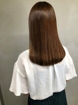 ジーナ 船橋(Zina)&nbsp;オトナ女子ツヤ髪アッシュカラーふんわりミディシースルーバング