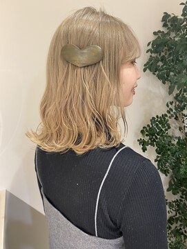 ロカ(roka) ブロンド　/ ミルクティーベージュ