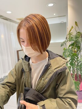 ユーリ(juli) ショートのハイライトオレンジ