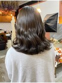 オリーブベージュカラーレイヤーカット赤み消しブリーチなし韓国
