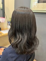 アルター(aL ter) ミディアムスタイル×ウエーブ巻き