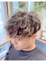 ココモ(cocomo)&nbsp;メッシュキャップブリーチ&スパイラルパーマ