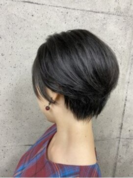 アリアバイエクラート 池袋店(ARiA by ECLART) カッコ可愛いハンサムショート