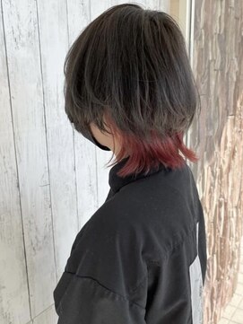 ラテ(latte) マッシュウルフ×インナーカラー