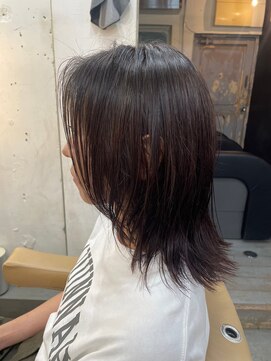 ヴァージ(Verge) レイヤーカット/ウェーブパーマ/前髪/こなれミディ[代官山駅]