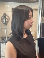 ヘアーアンドメイク ビス(HAIR&MAKE bis)&nbsp;艶感ブラック【西尾瑠華】