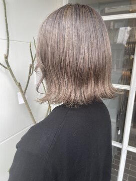 ポート 蕨(PORT) 透明感ばつぐん！シアーグレージュ【高岩美季】