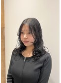 初めてパーマでも挑戦しやすい大きめゆるウェーブパーマ