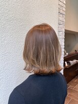 エルサフィロ ヨドヤバシ(el zafiro yodoyabashi)&nbsp;くびレイヤー前髪エモージュ小顔レイヤーカット20代30代40代50代