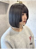 切りっぱなしボブ×グレージュ