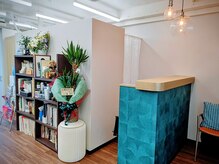 モッシーニュ(MOSSIGNE)の雰囲気(MOSSIGNE.....モッシーニュ....英語では....苔印.....)