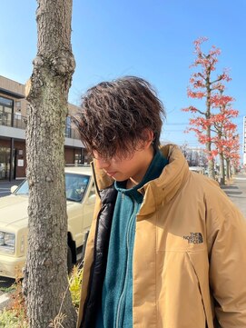 エディ(Edy) ミルクティーベージュマッシュケアブリーチメンズ眉毛カット