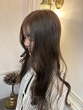 フルアヘッド(FULL A HEAD) 透明感ベージュ