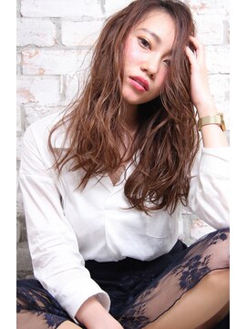 ヘアーアートシフォン 川口東口店(hair art chiffon) ひし形シルエット&グレージュの大人ボブ風マッシュウルフ 川口