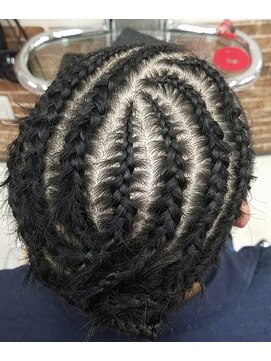 髪こうぼう コーンロウ♪